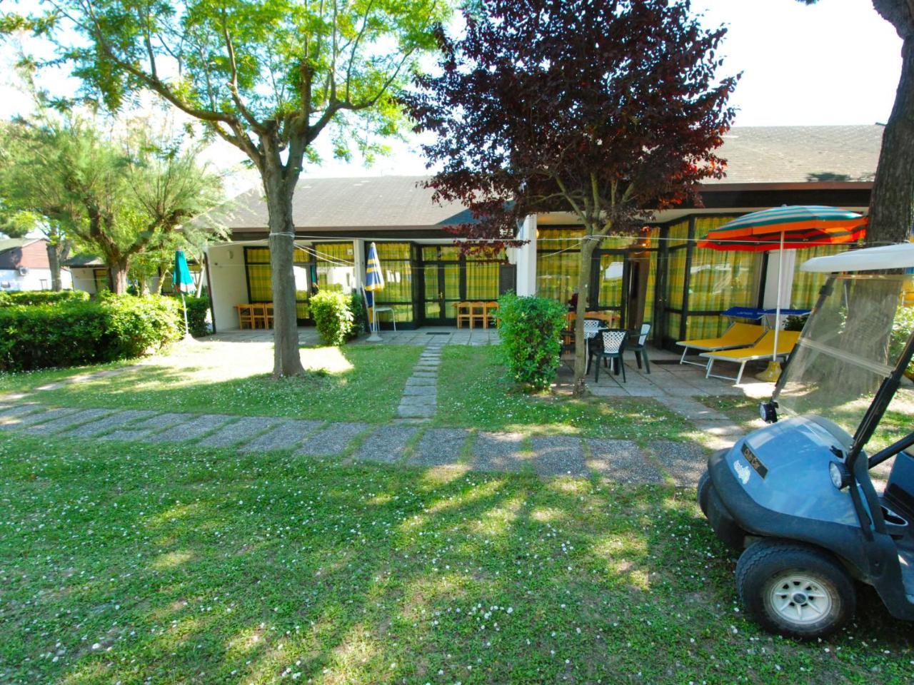 Casa de férias Locazione Turistica Borsetti.7 *